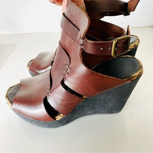 FP FREE PEOPLE Burgundy Brown Leather Vachetta Rose Wedge Sandals Tan Rope 8.5 - Picture 4 of 16
